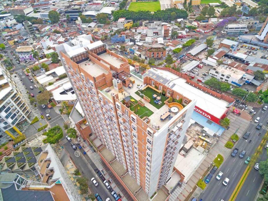 Lovely 1 Bedroom Unit With Free Parking Modra Zone 4 Guatemala-Stad Buitenkant foto